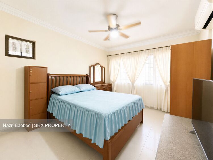 Blk 725 Reservoir View (Bedok), HDB Executive #588105361